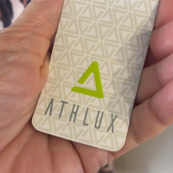 Women’s performance activewear tank dress - shorts in 1 leopard animal print S - Picture 4 of 12